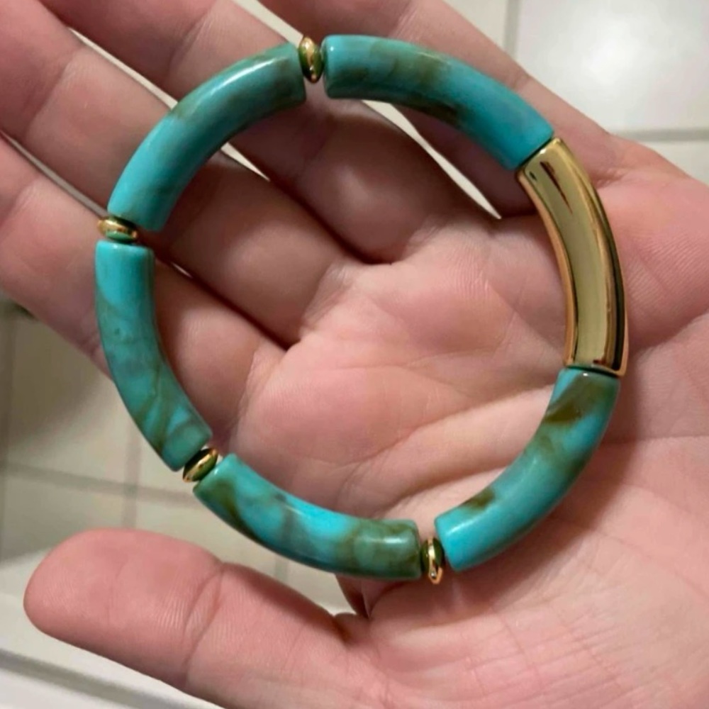B2G1🌵Boho Turquoise Tube Bead & Gold Tone Stretch Stacking Bracelet NWT - Picture 7 of 15